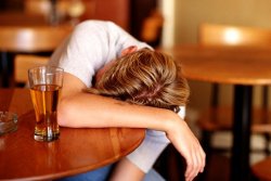 Boston University School of Public Health: contro il binge drinking servono tasse più alte