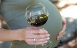 Europa: un neonato su 100 nasce con un disturbo dovuto al consumo di alcol da parte della madre
