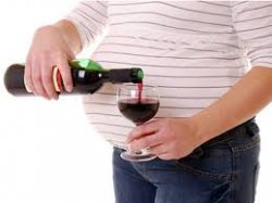 American Academy of Pediatrics: in  gravidanza nemmeno un bicchiere di vino