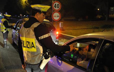 Sicurezza Giovani al volante tra droga, selfie e alcol