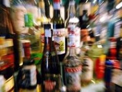 Alcohol and Alcoholism: social network e marketing digitale, giovani inondati da spot di alcolici