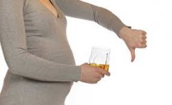  Clinical Chemistry and Laboratory Medicine: alcol in gravidanza, anche assunto in piccole quantità mette a rischio la salute del nascituro
