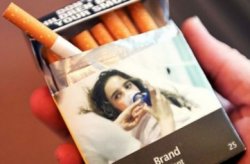 Francia: via libera al pacchetto di sigarette neutro
