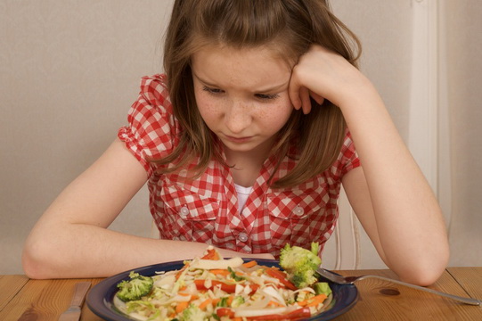 Disturbi alimentari, rischia il 6% dei ragazzi