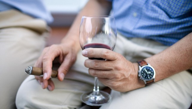 Toscana: consumi di alcol superiori alla media nazionale, male anche per il fumo