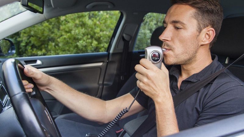 Ignition interlock: il dispositivo che negli USA ha ridotto del 7% gli incidenti stradali alcolcorrelati