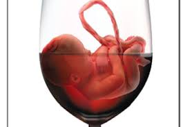 ISS: 7 neonati su 100 subiscono l’esposizione all’alcol nel grembo materno