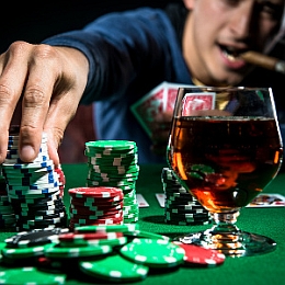 Dipendenza da gioco, spesso accompagna quella da alcol e cocaina