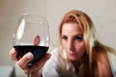 Salute: psicologi, una donna disoccupata su tre soffre di depressione e può abusare di alcolici