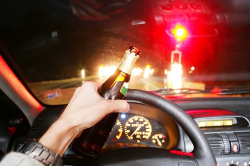 Alcol e guida: negli USA un morto ogni 49 minuti