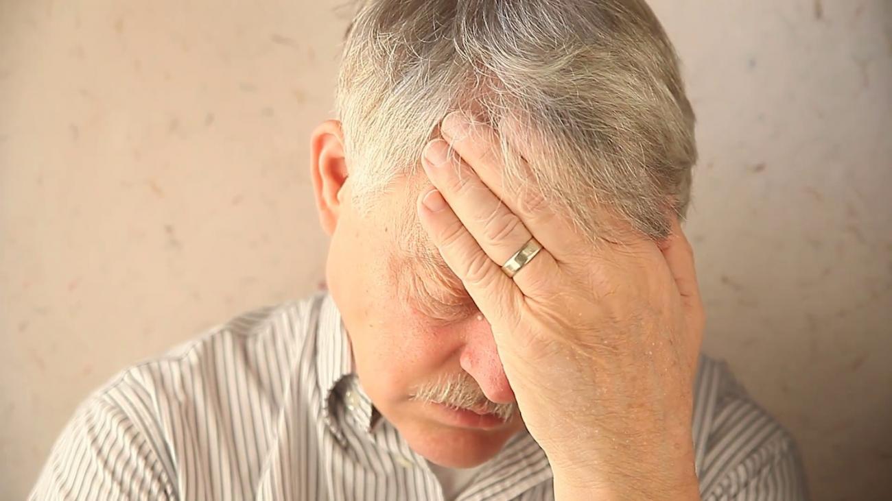 Bmj Open: l'ansia a 50 anni aumenta il rischio di demenza da anziani
