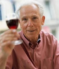 Alzheimer, l’abuso di alcol è un fattore di rischio