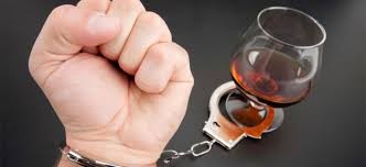 Abuso d’alcool, aumentano gli under 20 in cura al Serd