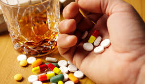Dipendenze: SOS giovani su droghe psicotrope, tabacco, binge drinking e gioco