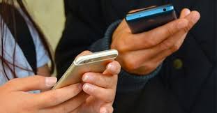 Addictive Behaviors: la dipendenza da smartphone cambia il modo in cui usiamo il nostro cervello