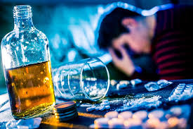 Dipendenze da alcol e droga: gli effetti disastrosi di pandemia e lockdown