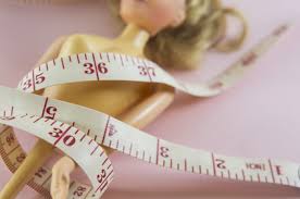 Covid: in aumento del 30% i casi di anoressia e bulimia