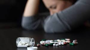 Ansia, depressione e farmaci: i rischi del fai-da-te