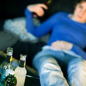 Consumo di alcol ed epatite alcolica, aumentano i casi in America ma anche in Italia