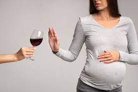 Zero alcol per le giovani donne in gravidanza: al via il nuovo progetto di monitoraggio e formazione