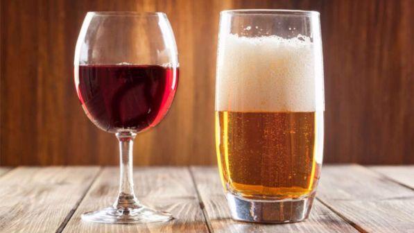 Consumo di alcol e salute, studio britannico: «Soglie di rischio da rivedere»