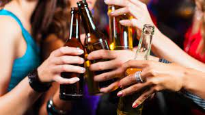 GIOVANI E ALCOL: RUOLI E SIGNIFICATI IN UNA SOCIETA’ CHE CAMBIA